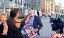 Ryanair CEO'suna çevrecilerden "pastalı" saldırı