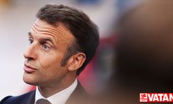 Macron, okullardaki abaya yasağına ilişkin taviz vermeyeceklerini belirtti