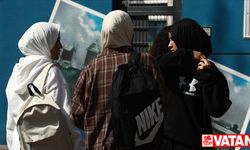 Fransa'daki okulların gerçek sorunları abaya yasağıyla gölgede kaldı