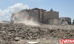 Deprem bölgesindeki inşa faaliyetlerinde kullanılacak eşyanın ithalatına getirilen esneklik yıl sonuna uzatıldı