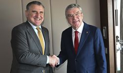 Bakan Bak, IOC Başkanı Bach ile görüştü