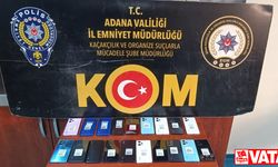 Adana'da rahlelerin içine gizlenmiş gümrük kaçağı 19 cep telefonu ele geçirildi