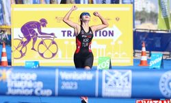 Milli triatlet Selinay Tuğçe Kır, Avrupa Triatlon Kupası'nda altın madalya kazandı