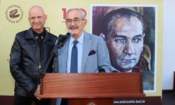 Atatürk: İz Bırakan İlkler Sergisi sanatseverlerle buluştu