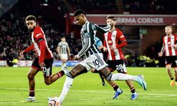 Manchester United, Sheffield United'ı 2-1 yendi
