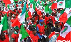 Nijerya'da işçi sendikaları, planladıkları süresiz grevi askıya aldı