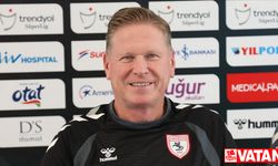 Samsunspor Teknik Direktörü Gisdol, MKE Ankaragücü maçında baskıyla sonuç peşinde