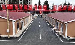 Kahramanmaraş'ta esnaf için yapılan geçici iş yerlerinin yüzde 92'si teslim edildi
