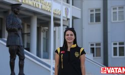 Aydın'da trafik kazası sonrası bir süre yürüyemeyen motosikletli polis, üniformasına kavuştu