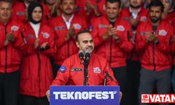T3 Vakfı Mütevelli Heyeti Başkanı Bayraktar: Herkes bilsin ki Türk milleti birdir, bu meydandaki gibi beraberdir