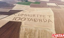 Yozgatlı çiftçi tarlasına "Cumhuriyet 100 yaşında" yazdı