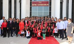 Hatay'da depremlerde hasar gören kaymakamlık binası onarılıp hizmete açıldı