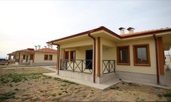 Depremin merkez üssü Elbistan'da 350 köy konutu teslimata hazır
