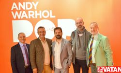 ANDY WARHOL İSTANBUL'DA