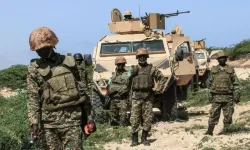 Ugandalı subaylar, korkaklık nedeniyle görevden alındı