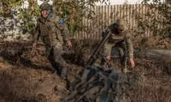 Ukrayna Savaşı: Ordu, Dinyeper Nehri'nin güney kıyısında bir köprübaşı iddiasında bulunuyor