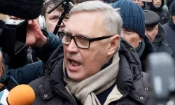 Mikhail Kasyanov: Rusya eski Başbakan ve Putin'i eleştiren kişiyi 'yabancı ajan' olarak nitelendirdi