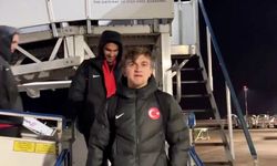 A Milli Futbol Takımı, Galler'e geldi