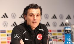 A Milli Futbol Takımı Teknik Direktörü Montella: Türk vatandaşları gerçekten gururlandırmak istiyoruz