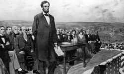Tarihte Bugün: Abraham Lincoln, ABD'nin 16. Başkanı olarak seçildi