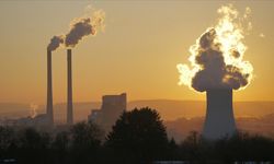 Aşırı fosil yakıt üretim planları küresel ısınmayı riske atıyor