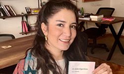 Aylin Sökmen’in yeni romanı “Evdeki Algoritma” raflardaki yerini aldı