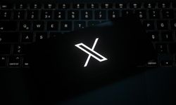 X CEO'su Yaccarino: Aralıkta 10 milyondan fazla kişi X'e kaydoldu