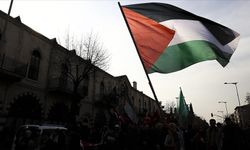 İsrail'in Gazze'ye saldırılarına yönelik protestolar sürüyor