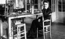 Fransız bakan Marie Curie'nin laboratuvarının yıkılmasını durdurmak için müdahale etti