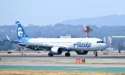 Alaska Airlines uçağında havadayken acil iniş