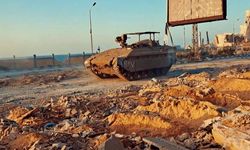 Kassam Tugayları, İsrail tankını hedef aldığı bir görüntü paylaştı