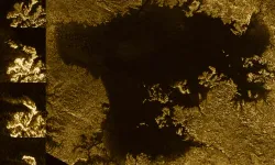 Satürn'ün uydusu Titan'da organik madde yığınları olabilecek 'sihirli adalar' kayboluyor