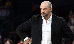 Galatasaray Erkek Basketbol Takımı'nda başantrenör Mitrovic ile yollar ayrıldı