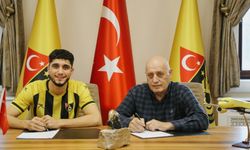 İstanbulspor, Emrehan Gedikli'yi kiralık olarak renklerine bağladı