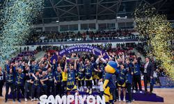 ING Türkiye Kupası Şampiyonu Fenerbahçe Beko!