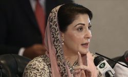 Pakistan'da ilk kez bir kadın eyalet başbakanı seçildi