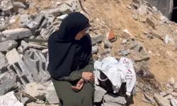 İsrail saldırısında iki bebeğini ve eşini kaybeden Filistinli kadın: Bayramı onlarla geçirmek isterdim