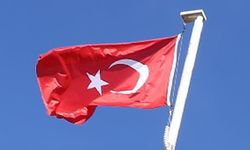 Süper Lig'de yer alan İstanbul takımlarından "Çanakkale Zaferi'nin 109. yıl dönümü" mesajı