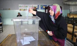 Türkiye yerel yöneticilerini seçiyor