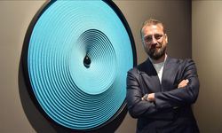 Emrah Yücel'in "Bir Okunmayan Mesajınız Var" sergisi İstanbul'da açıldı