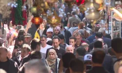 İstanbul'da bayram alışverişi için Eminönü'nü tercih ediliyor