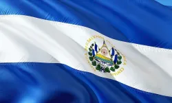 El Salvador, yüksek vasıflı yabancı çalışanlara 5 bin "ücretsiz pasaport" verecek