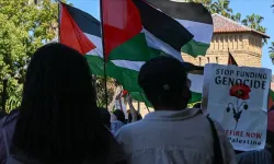 Güney California Üniversitesinde Filistin yanlısı göstericilere polis müdahale etti