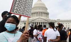 Washington'da Kongre üyeleri rektörlerin sorgulanmasını protesto etti
