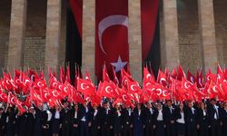 Türkiye genelinde 19 Mayıs Atatürk'ü Anma, Gençlik ve Spor Bayramı kutlanıyor