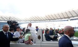 Papa, Dünya Çocuk Günü açılış etkinliğine katıldı