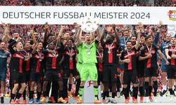 Bayer Leverkusen, Bundesliga'da sezonu namağlup şampiyon tamamladı