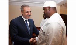 Bakan Fidan, Gambiya Cumhurbaşkanı Barrow tarafından kabul edildi
