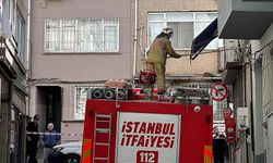 Beşiktaş'ta tadilat yapılan binanın ikinci katında patlama meydana geldi