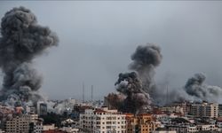İsrail ordusu Filistinlilerin sığındığı okulu bombaladı